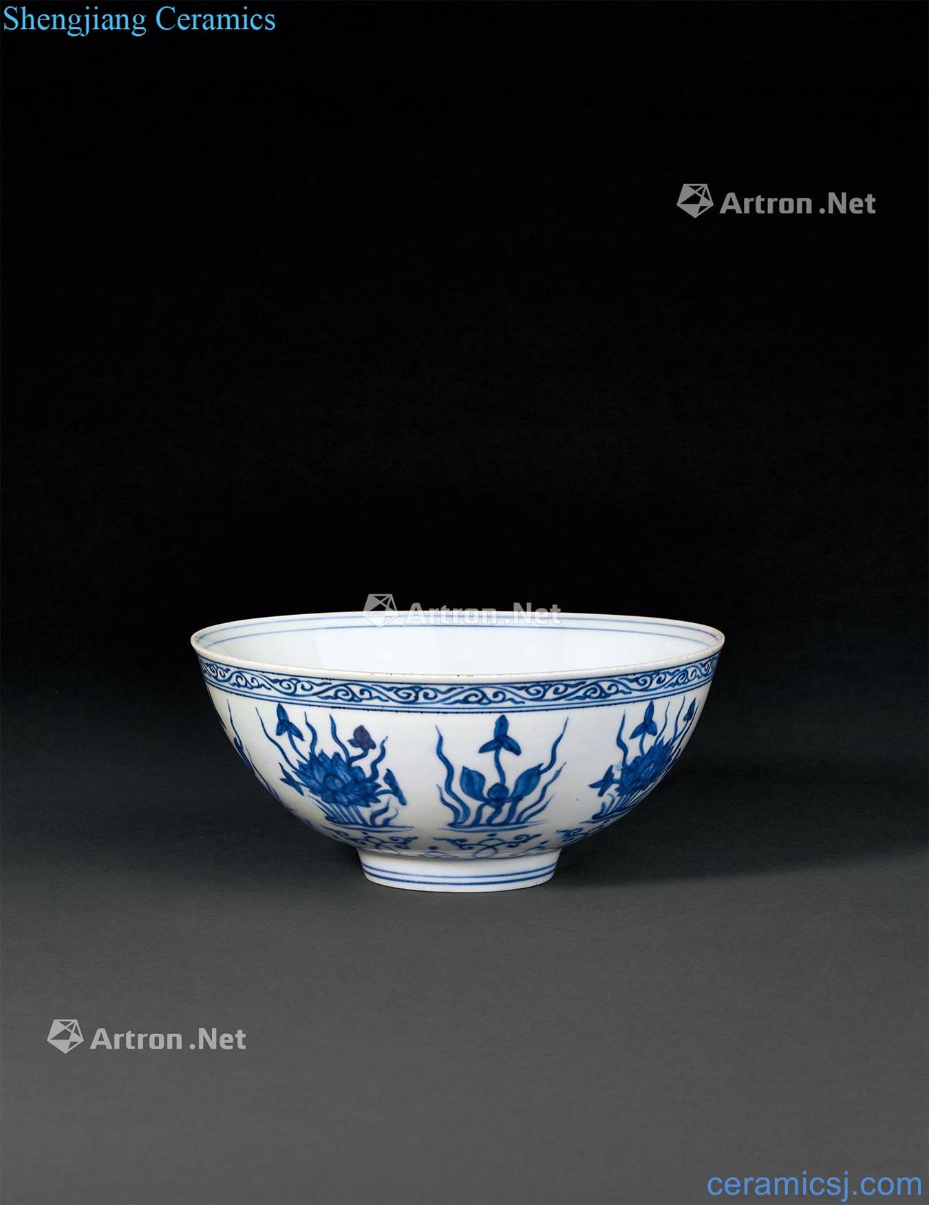 MingZhengDe Blue and white lotus green-splashed bowls bound branch grass