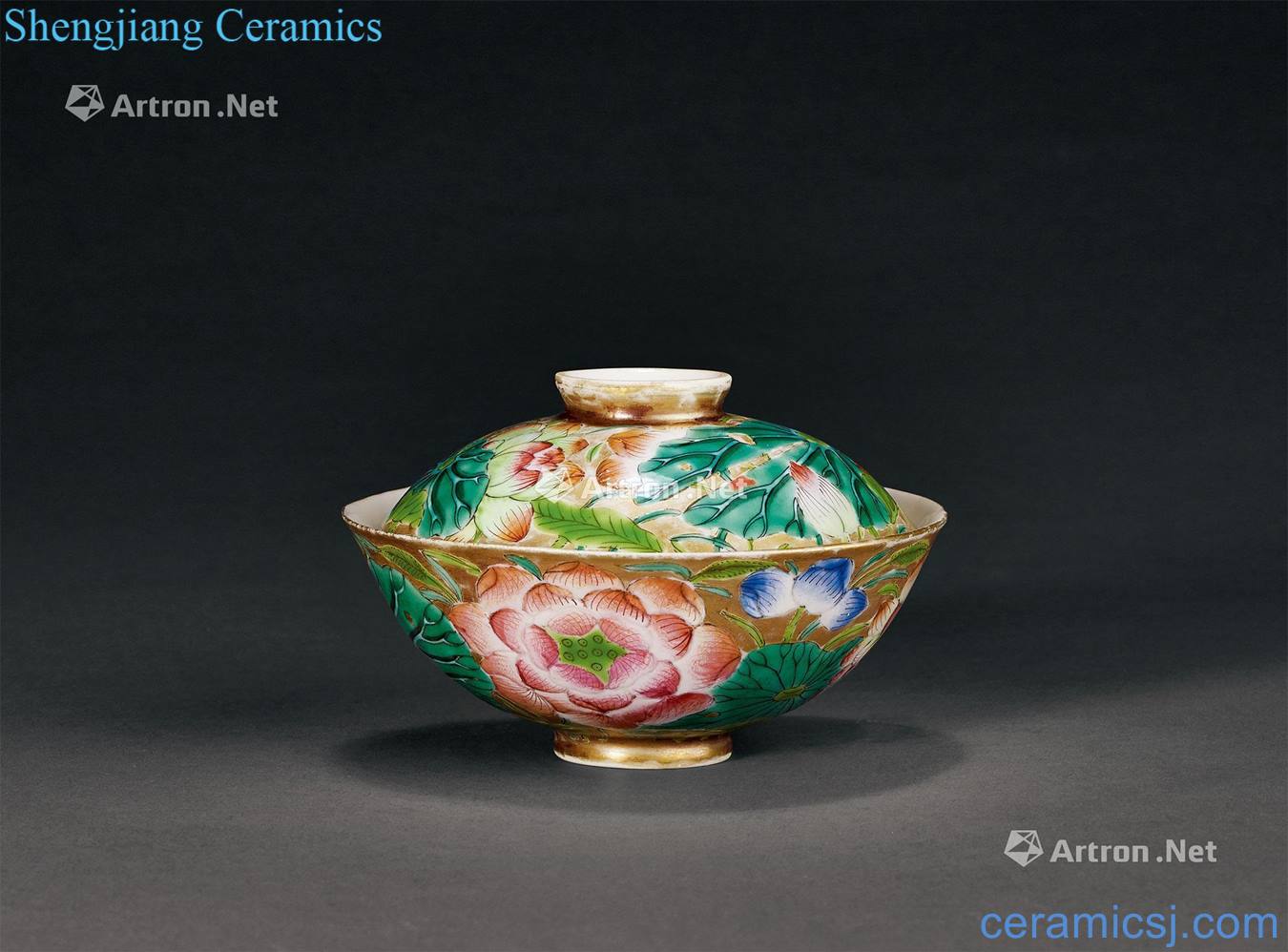 Qing qianlong pastel gold base figure tureen lotus pond