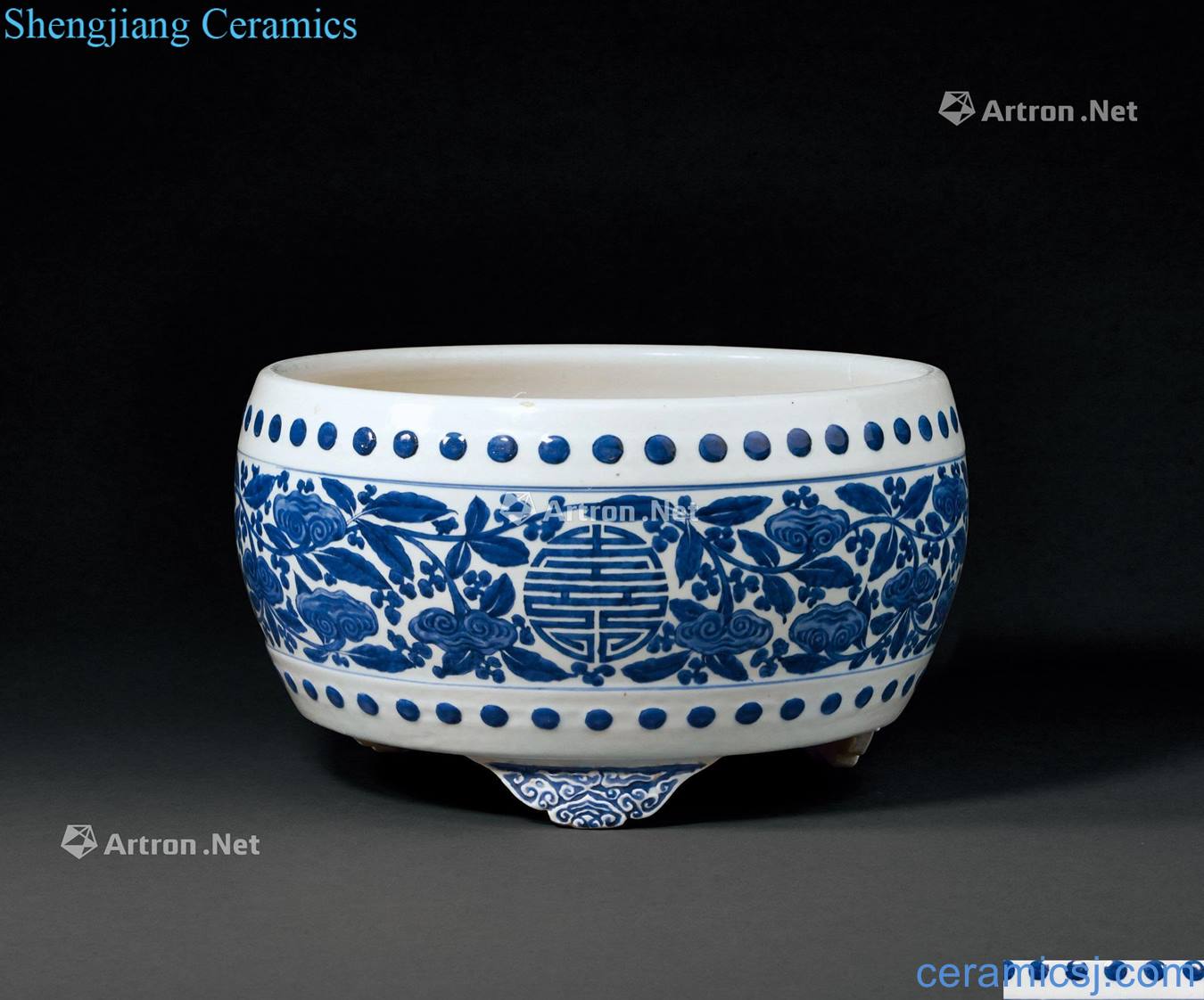 The qing emperor kangxi Blue and white branches of ganoderma lucidum grain drum-type flower pot