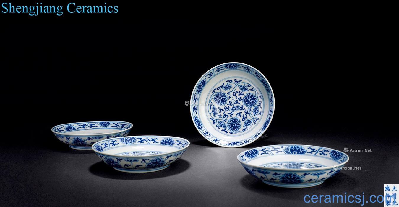 Qing guangxu Blue and white tie up branch lotus flower plate (4)