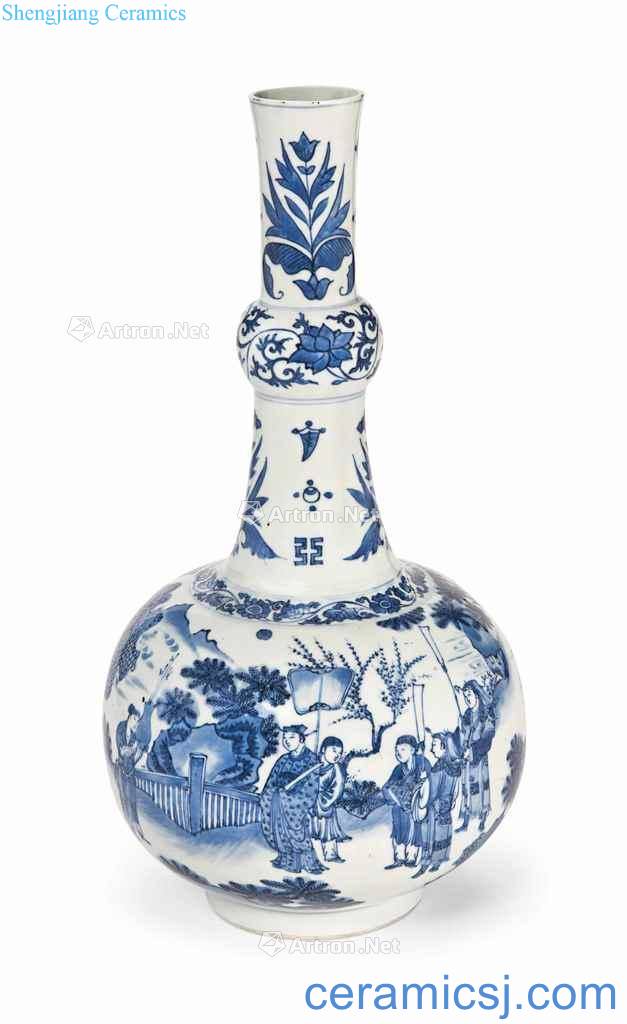 CHONGZHEN PERIOD A BLUE AND WHITE BOTTLE VASE