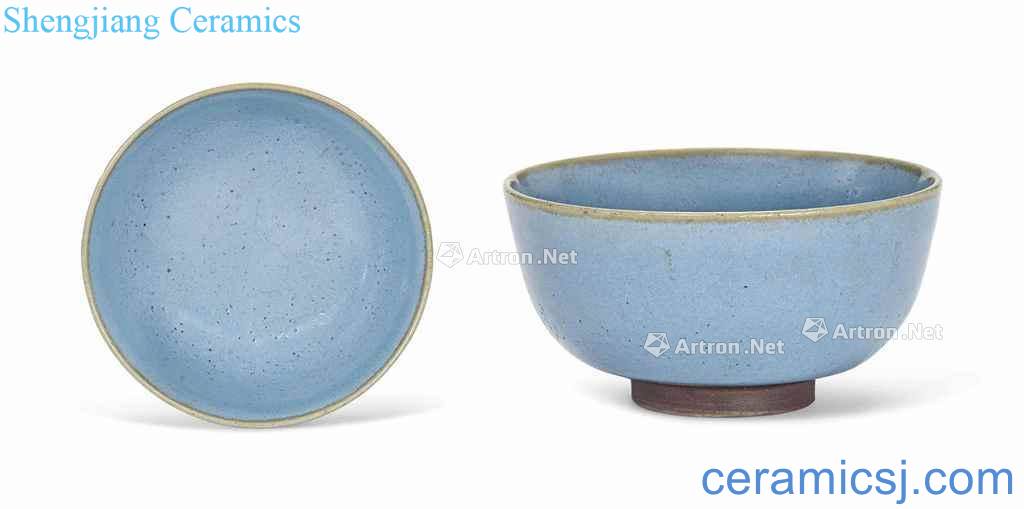The song dynasty (960-1279) A JUNYAO BOWL