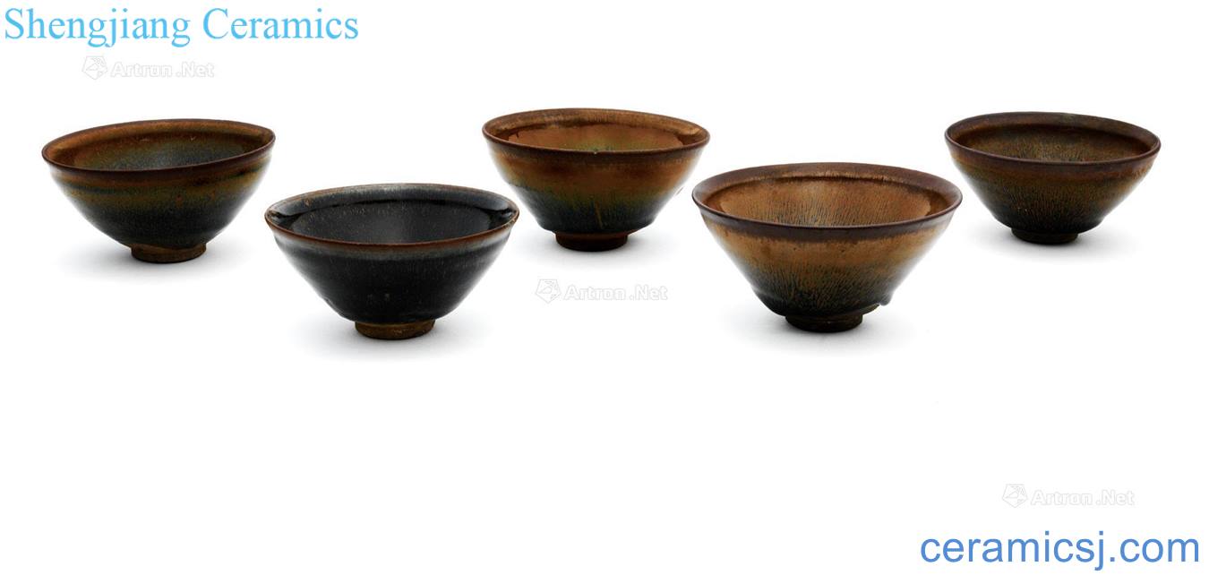 Song to build kilns TuHao grain 盌 (a group of five pieces)