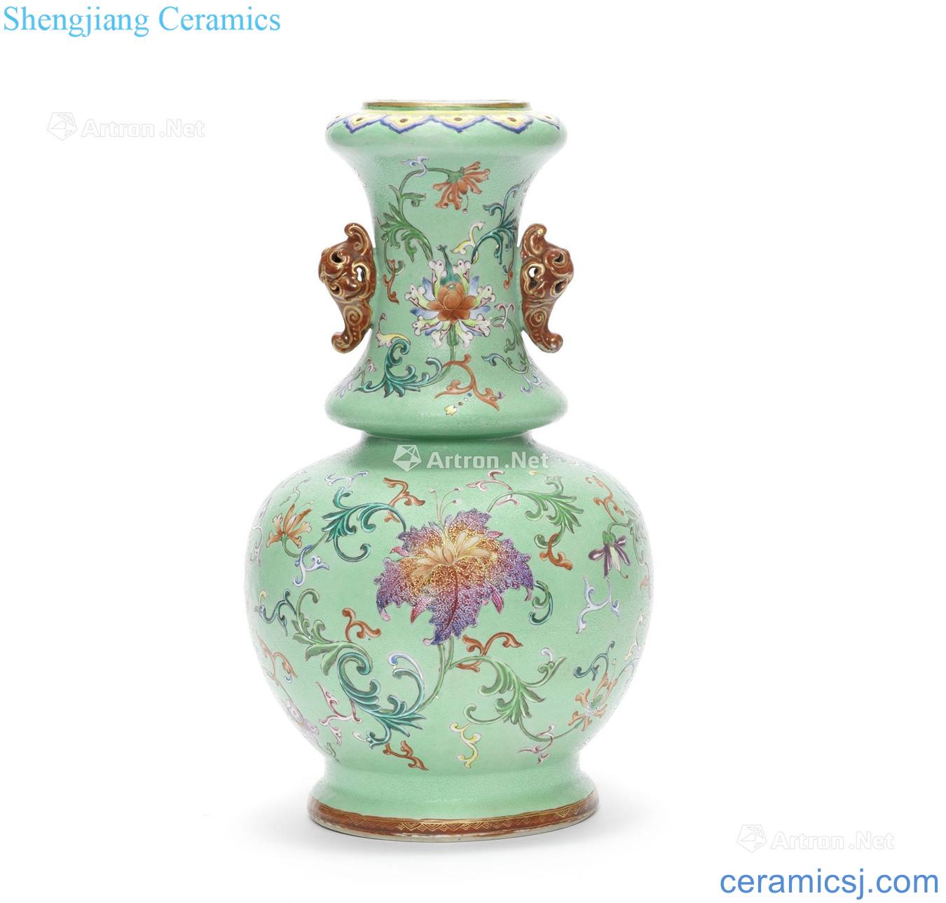 The late qing dynasty Yellow green rolling pastel flowers grain bottle