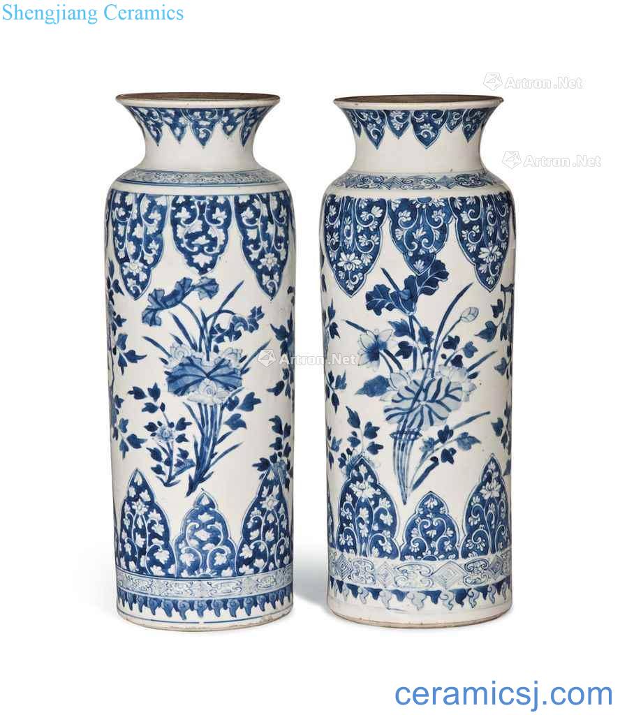 The qing emperor kangxi (1662 ~ 1722), A PAIR OF BLUE AND WHITE VASES