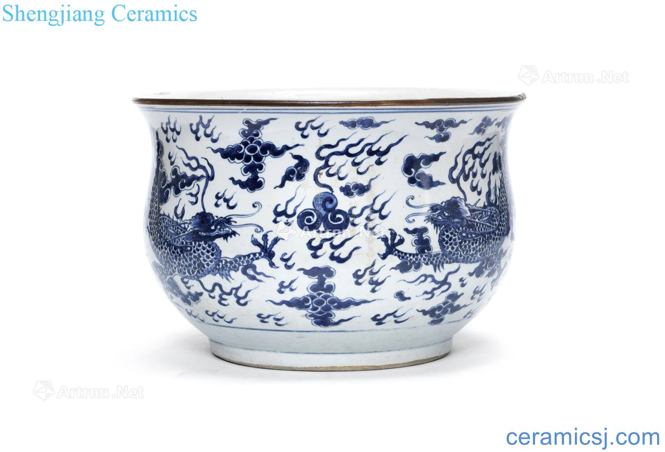 About 1660 years Blue and white ssangyong pearl grain big censer