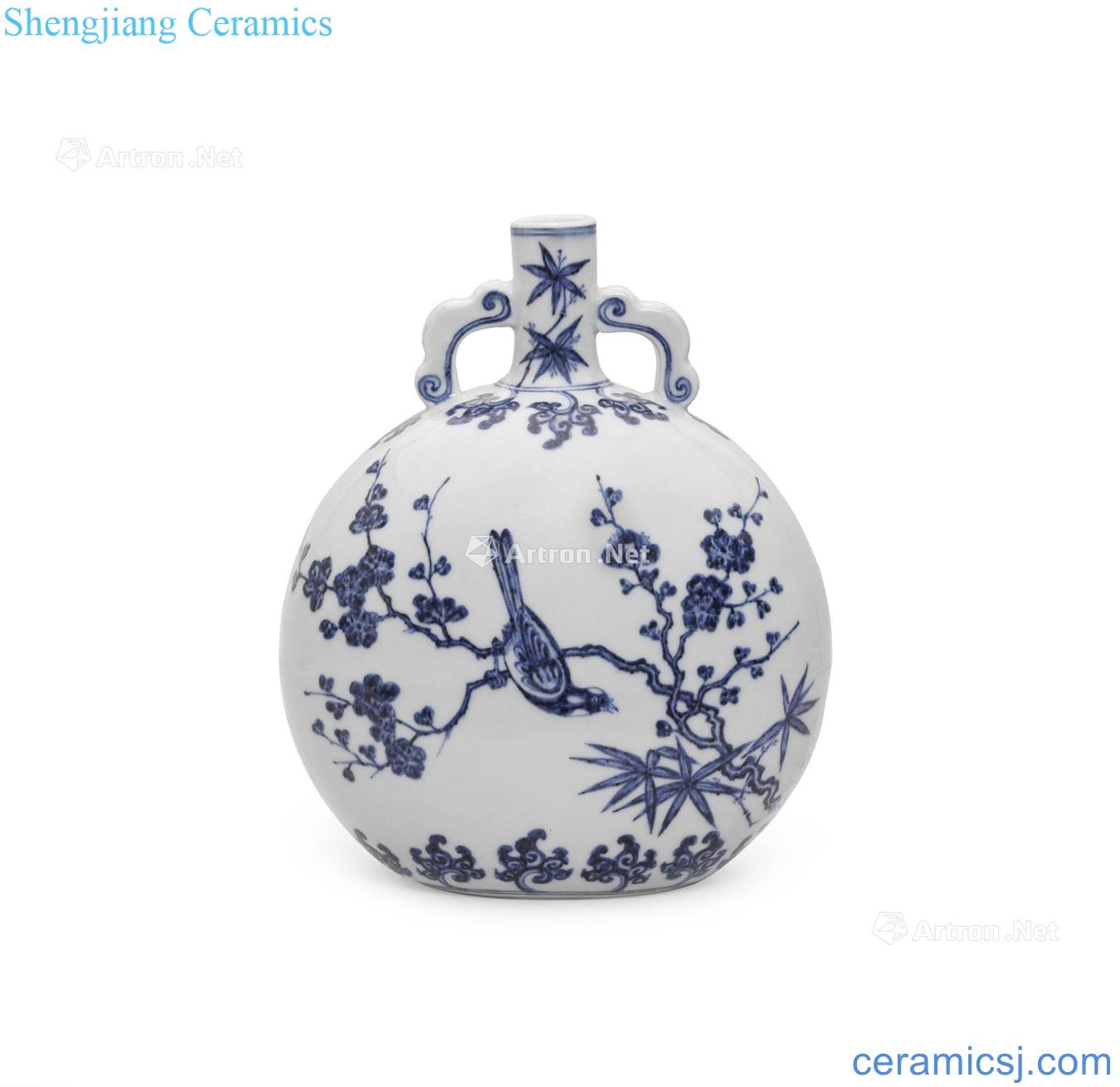 In the eighteenth century On blue and white xi mei tip on bottles