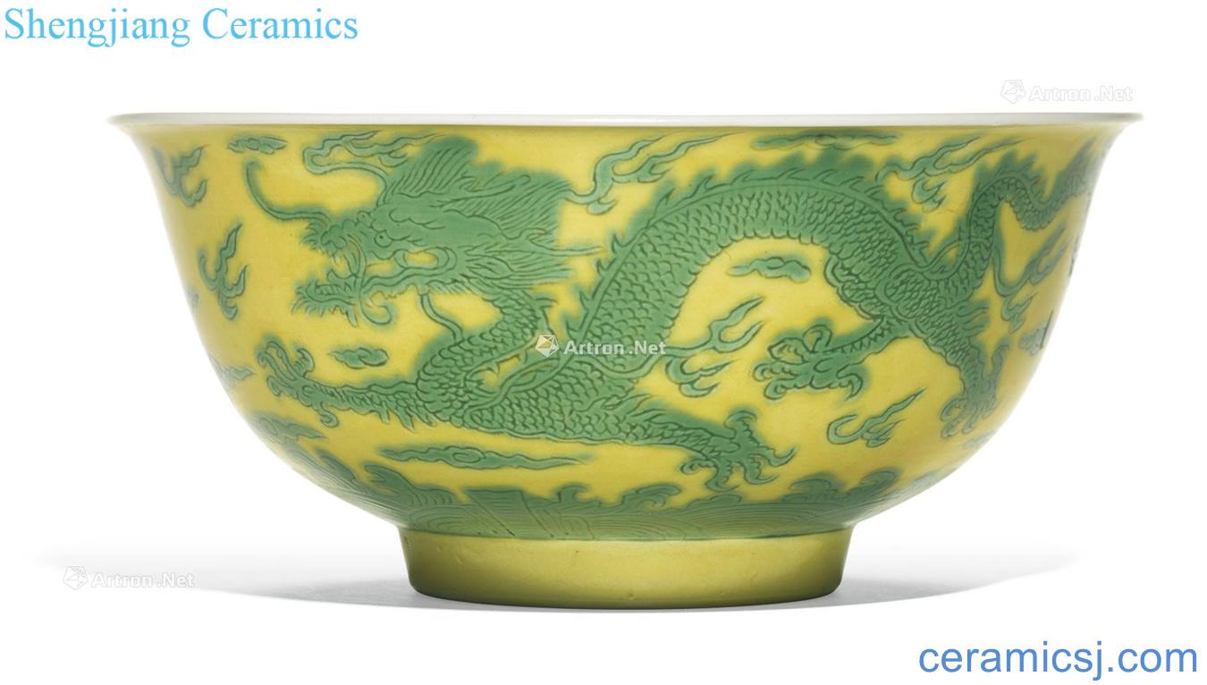 The qing emperor kangxi Yellow color self-identify waves 盌 flying pattern