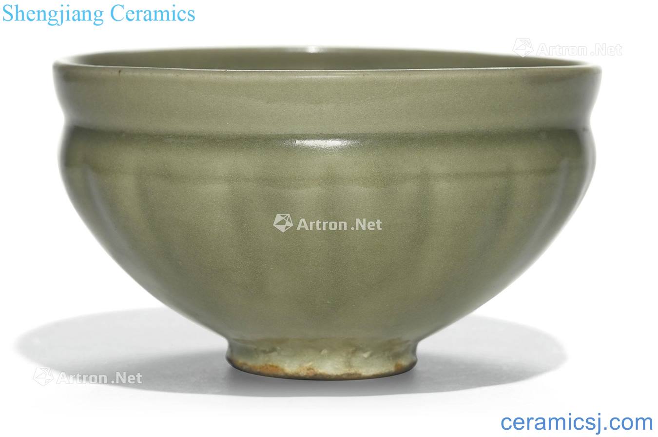 Northern song dynasty/gold Yao state kiln green glaze melon leng type pot