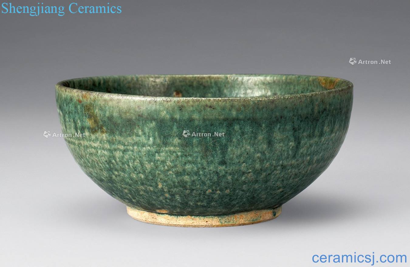 Tang green glazed bowl