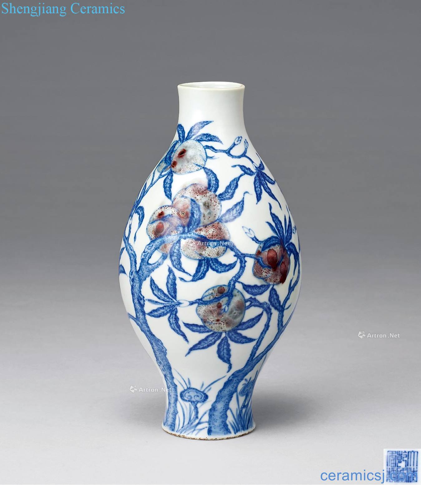 Qing dynasty blue-and-white youligong peach grain olive bottle