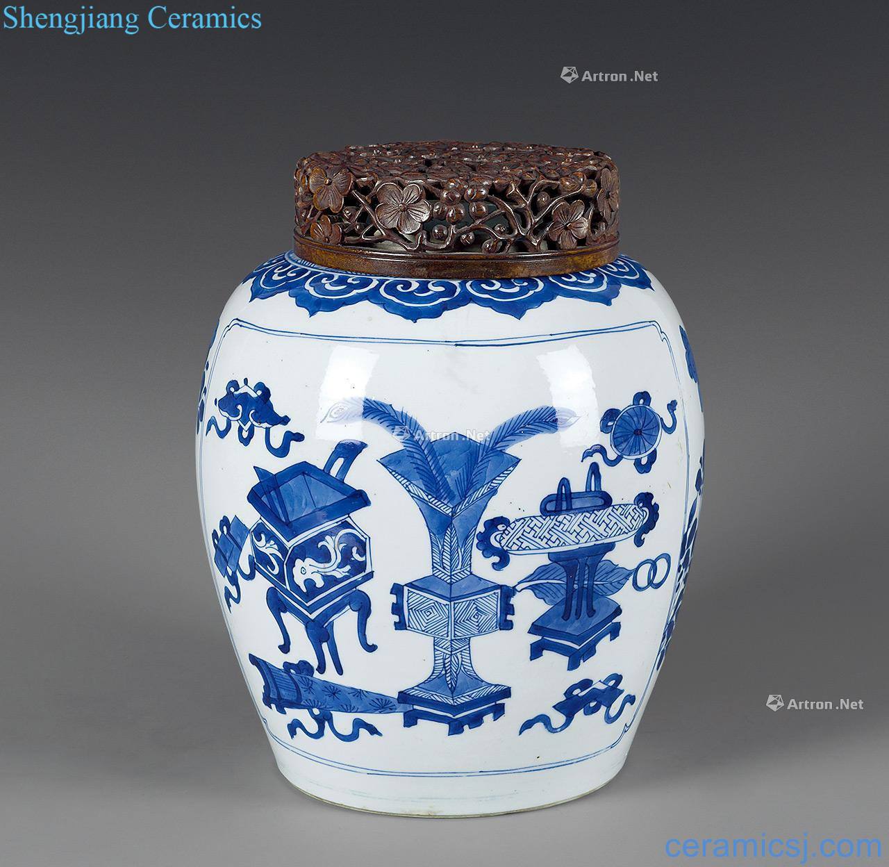 The qing emperor kangxi Blue and white antique grain tank