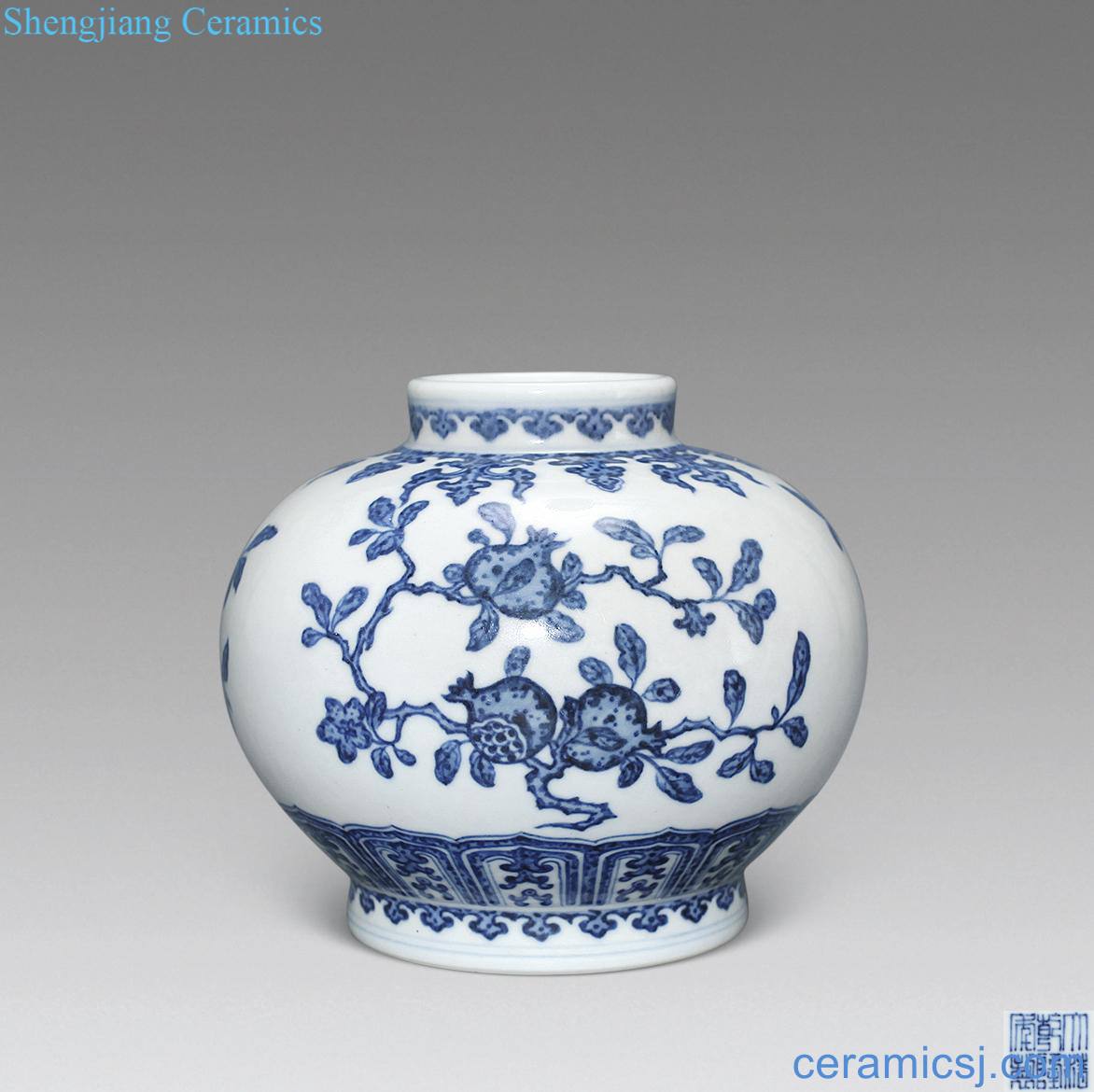 Qing dynasty blue-and-white sanduo canister