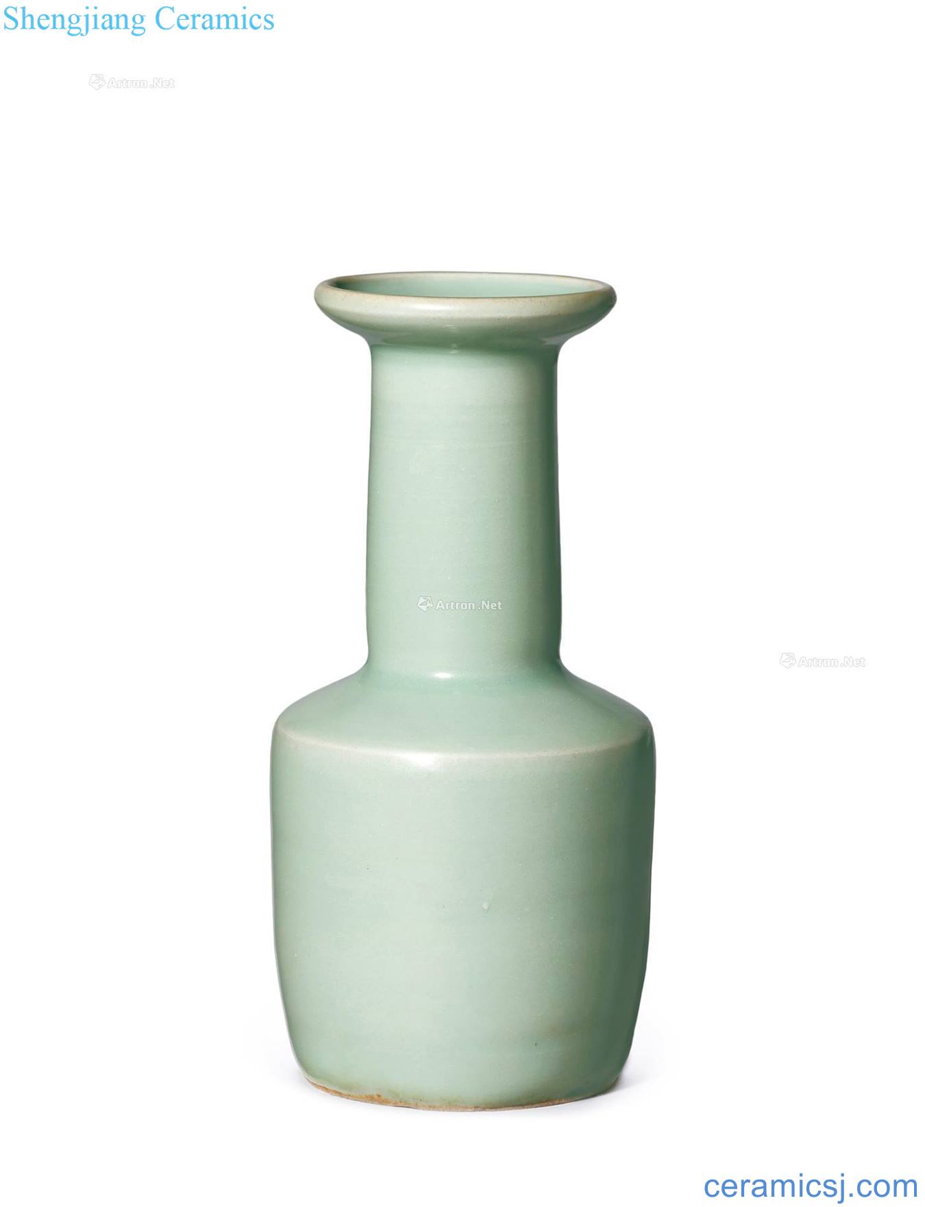 The southern song dynasty Longquan celadon powder blue glaze were bottles