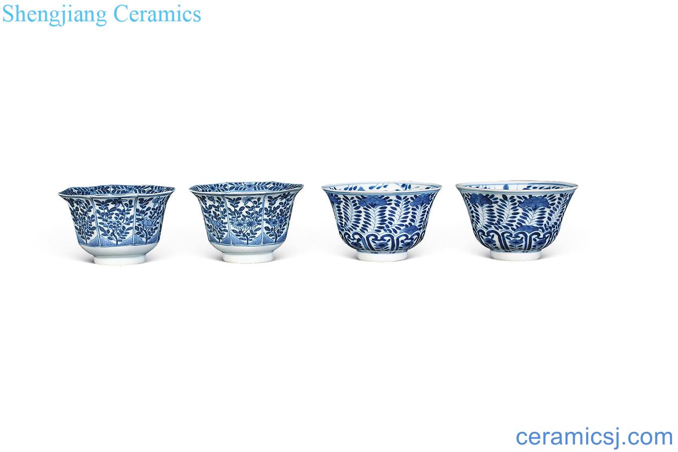 Qing guangxu Blue and white floral cup (4)