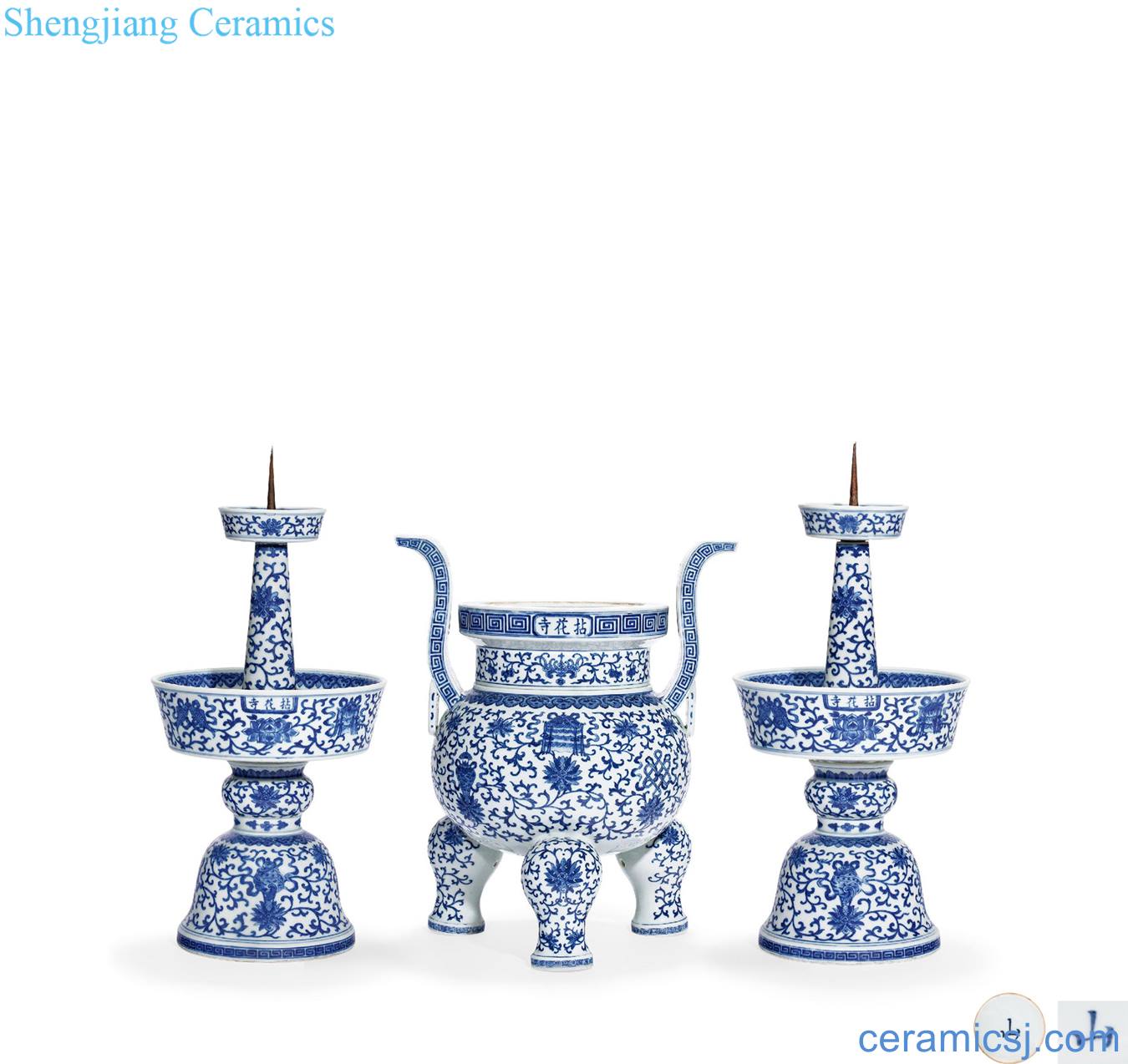 Qing qianlong Green Hualien's sweet grain candlestick incense burner (a group of three)