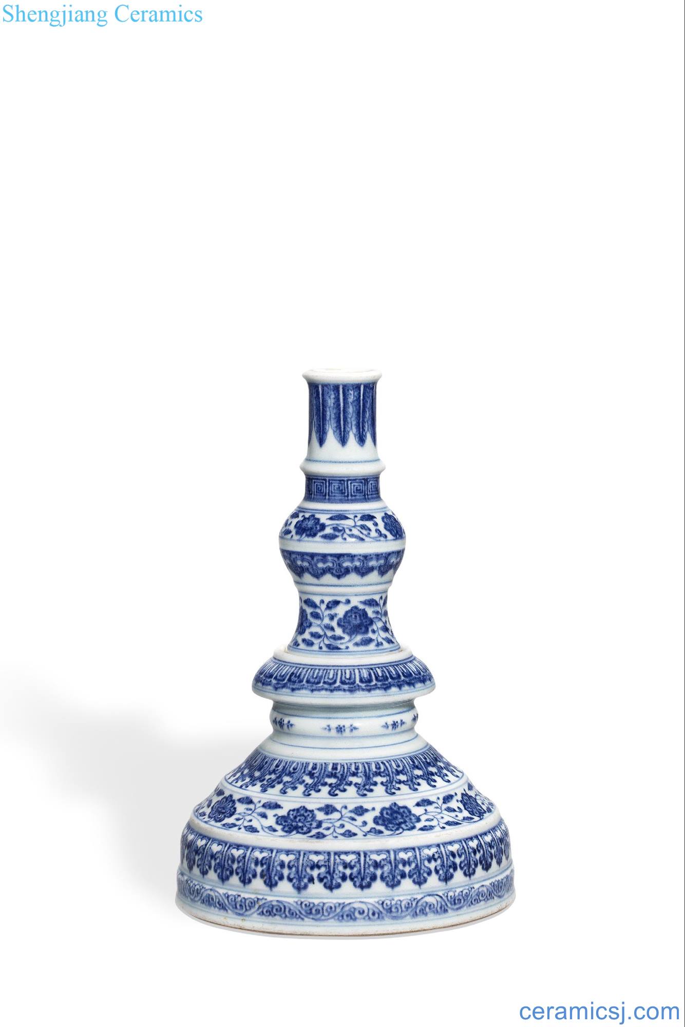 Qing qianlong blue and white candlestick