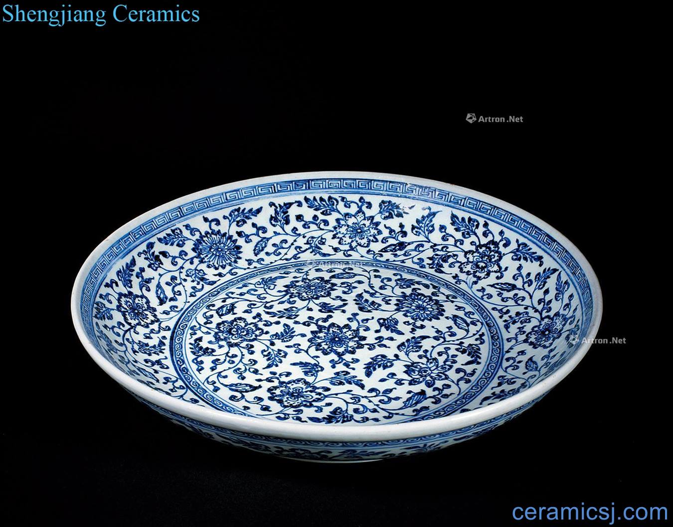 Qing qianlong Blue and white lotus flower tray