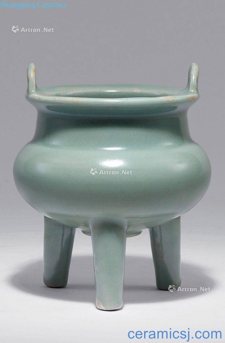 Ming dynasty celadon censer