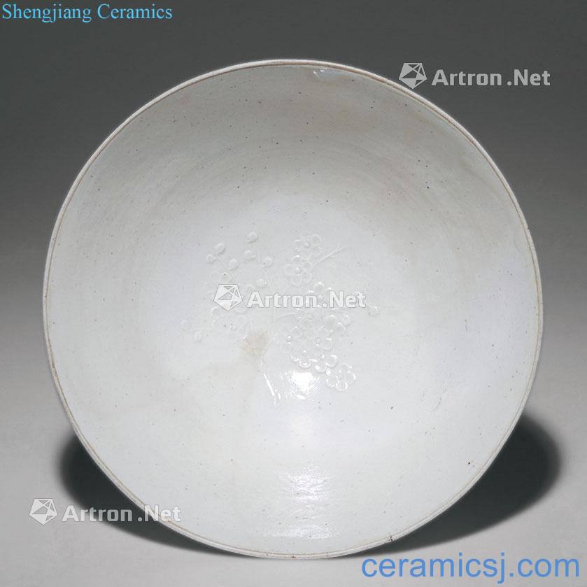 Northern song dynasty kiln printing large plum flower pattern