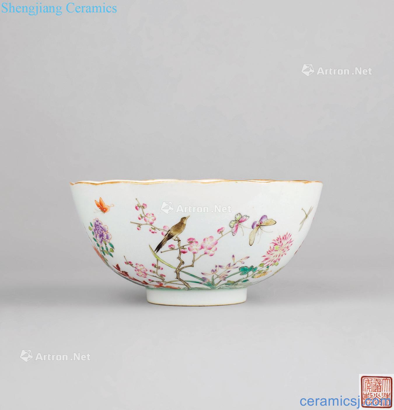 In the qing dynasty powder enamel iris mouth bowl