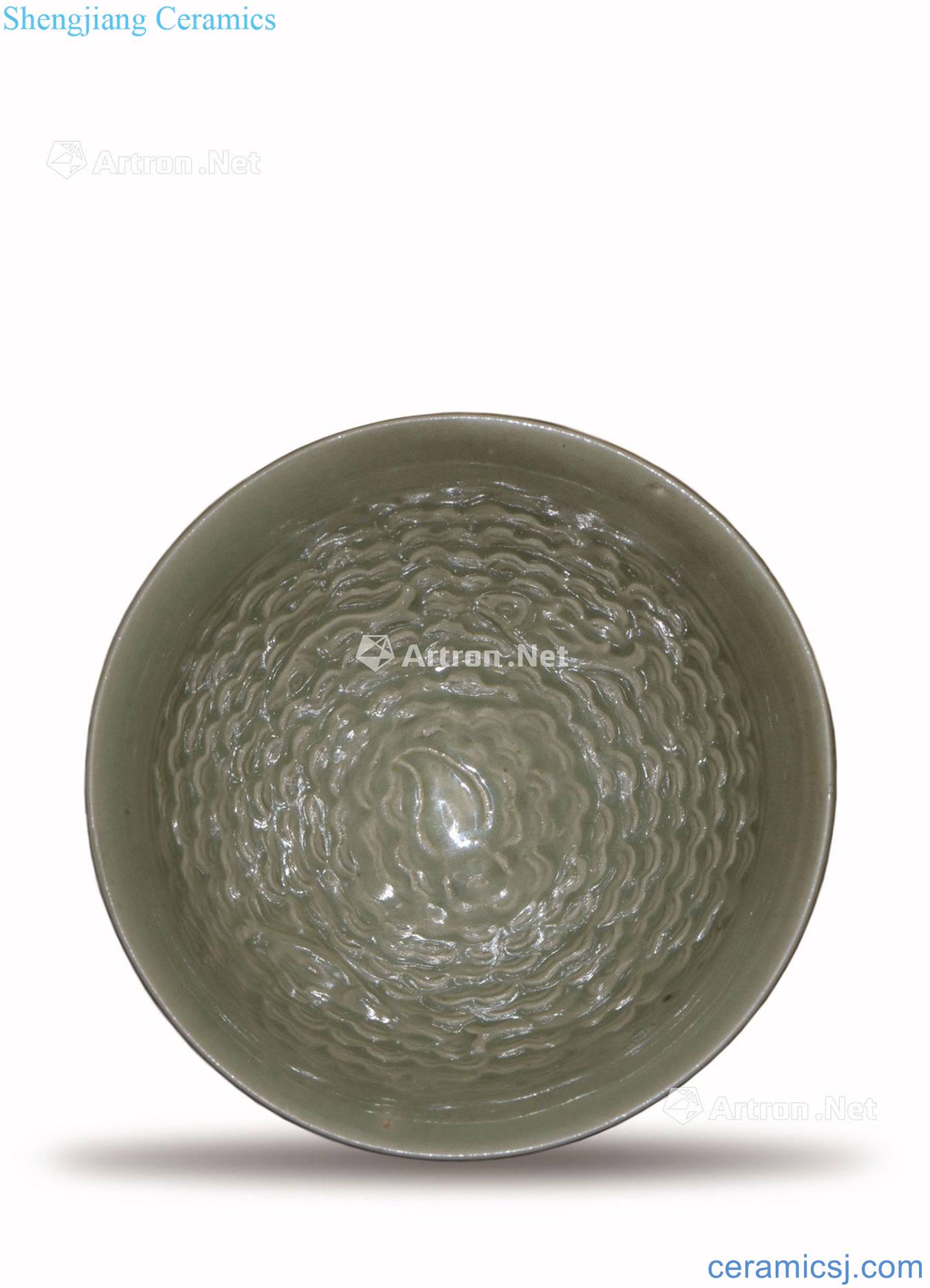 The song dynasty Yao state green glazed carved fish green-splashed bowls