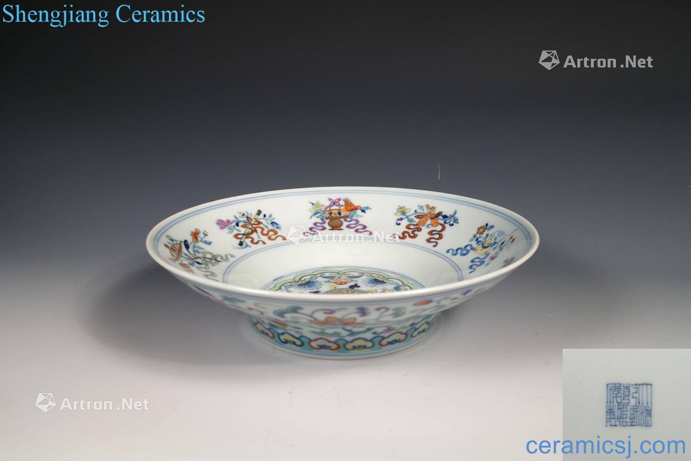 Qing qianlong color dark fights the eight immortals grain fold along the bowl