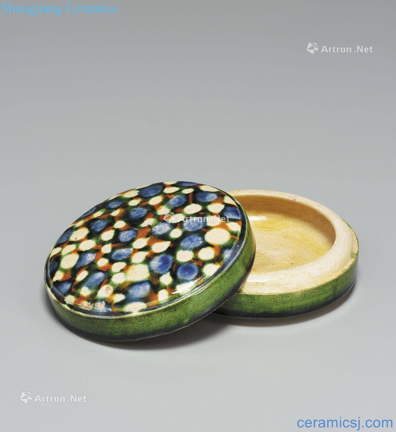 Tang sancai pearl grain oil box