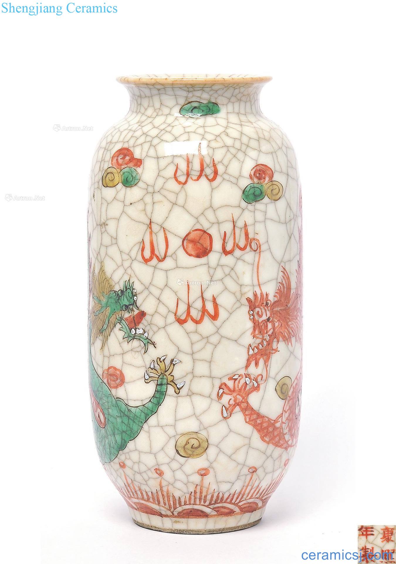 Qing or later The elder brother of the glaze to two dragons for beads bottles