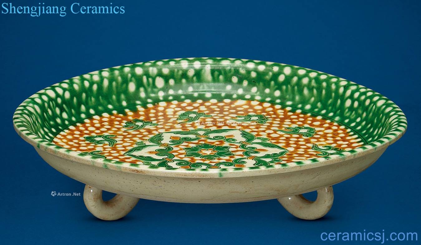 Tang three-color treasure phase pattern plate with three legs