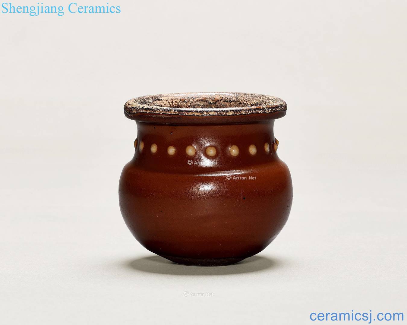 The song dynasty Ganzhou kiln sauce glaze milk cans
