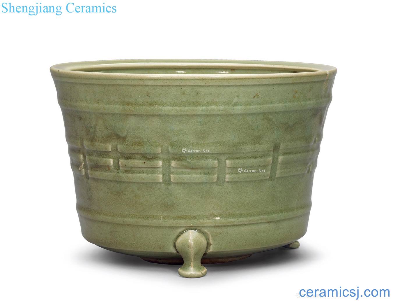 Longquan green glaze Ming 15/16 century stamps gossip grain furnace with three legs