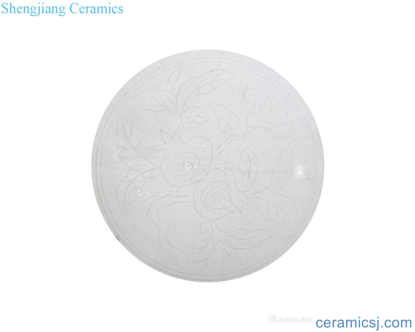 Ming xuande White glazed dark moment lotus-shaped grain big lotus seed bowl