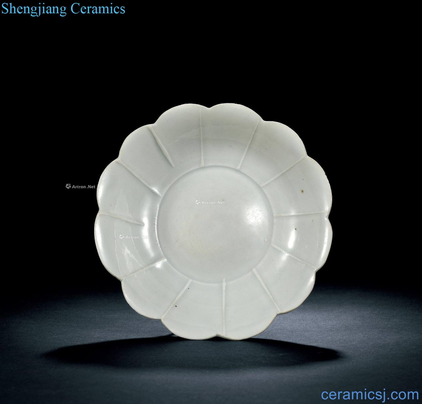 Song dynasty blue-and-white dish mouth
