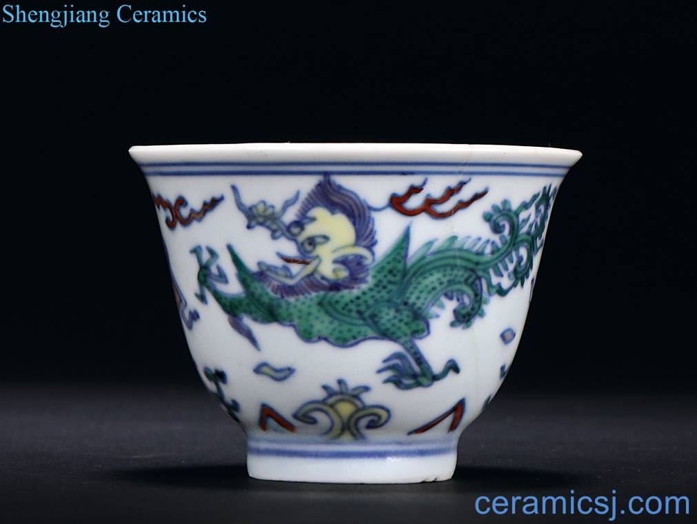 The qing emperor kangxi bucket grass dragon cup