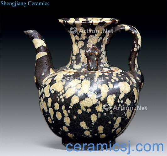 The song dynasty jizhou kiln hawksbill glaze ewer