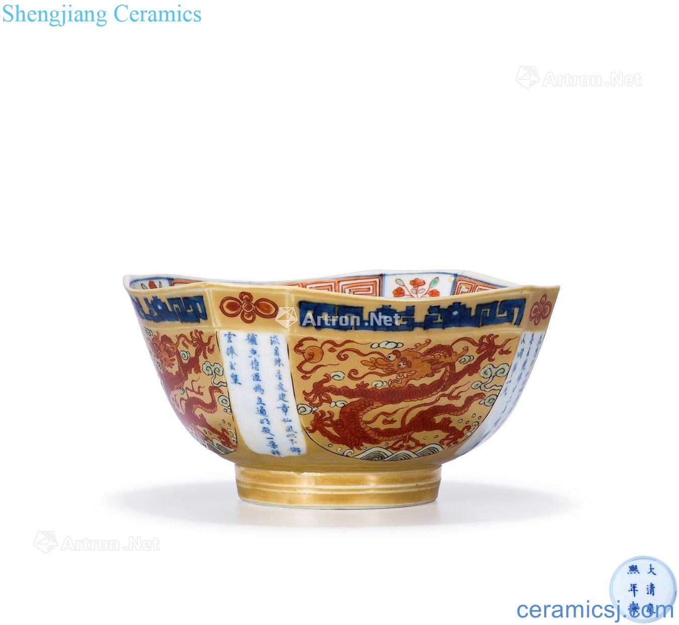 The qing emperor kangxi cream-colored color to paint dragon medallion verse ridge mouth bowl