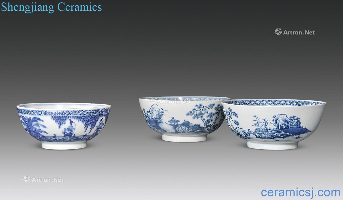 Qing yongzheng Blue and white landscape character green-splashed bowls (three)