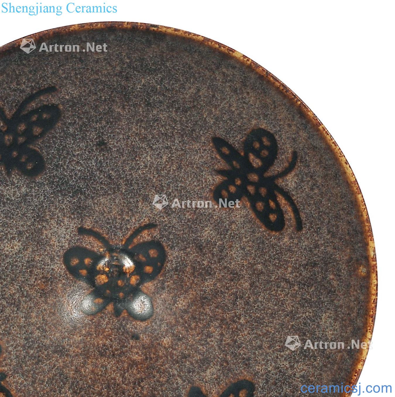 yuan Jizhou kiln paper-cut applique butterfly green-splashed bowls