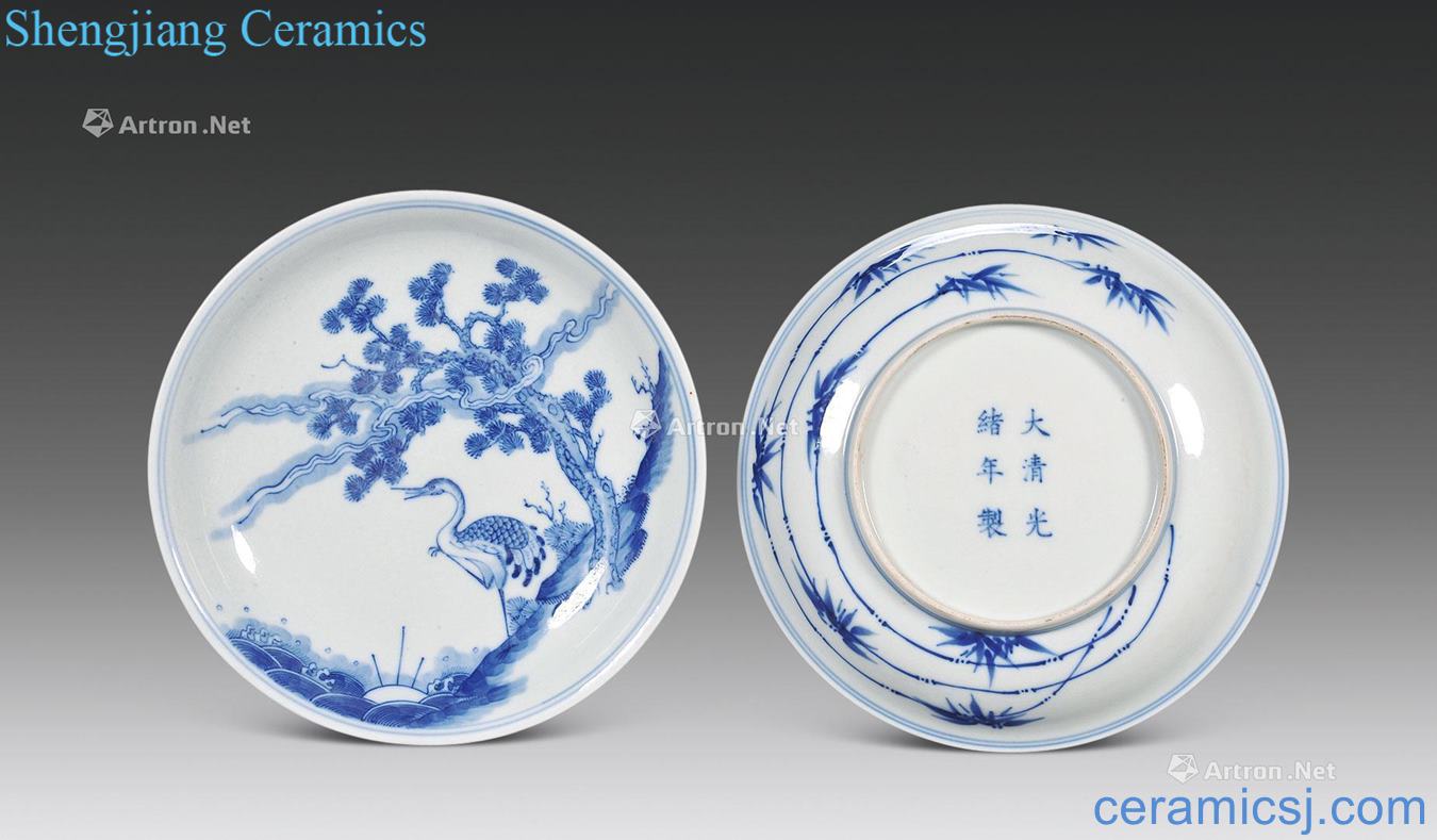 Qing guangxu Blue and white pine crane live figure plate (a)