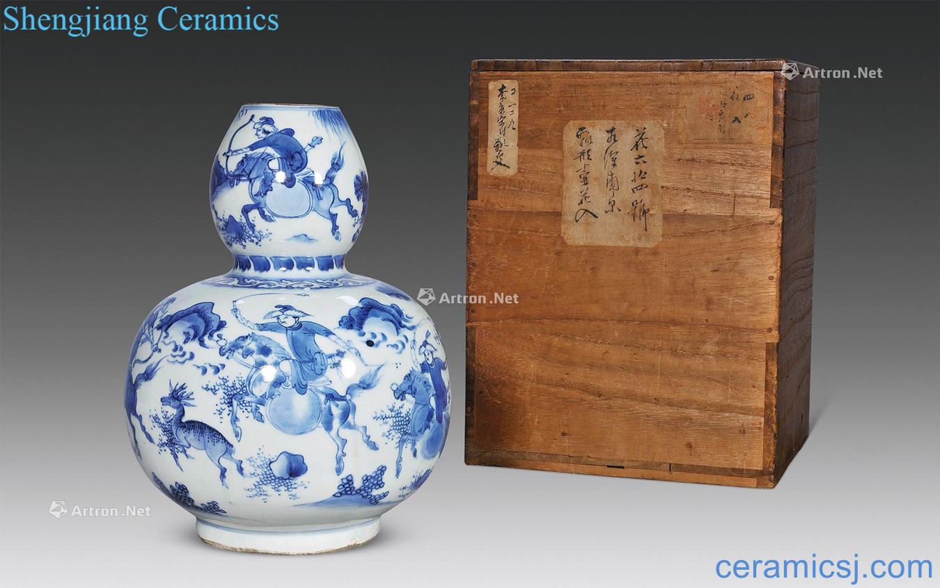 Ming chongzhen Blue and white figure gourd bottle hunting