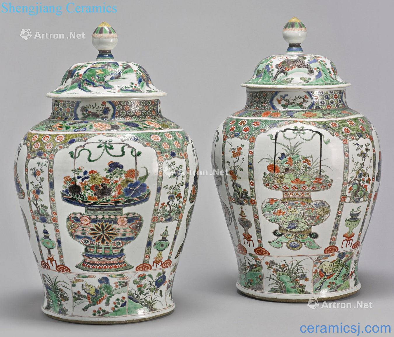 The qing emperor kangxi colorful flower basket benevolent lines cover tank (a)