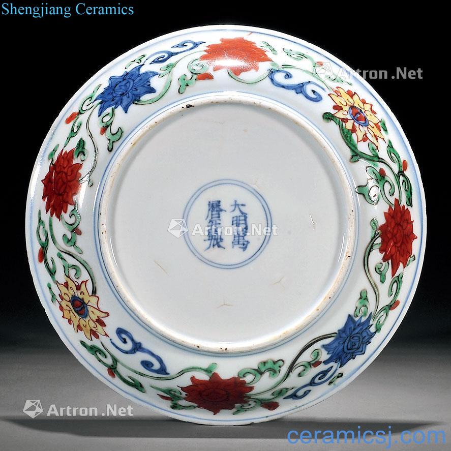 Ming wanli Blue and white color inside outside YunLongWen lotus flower tray