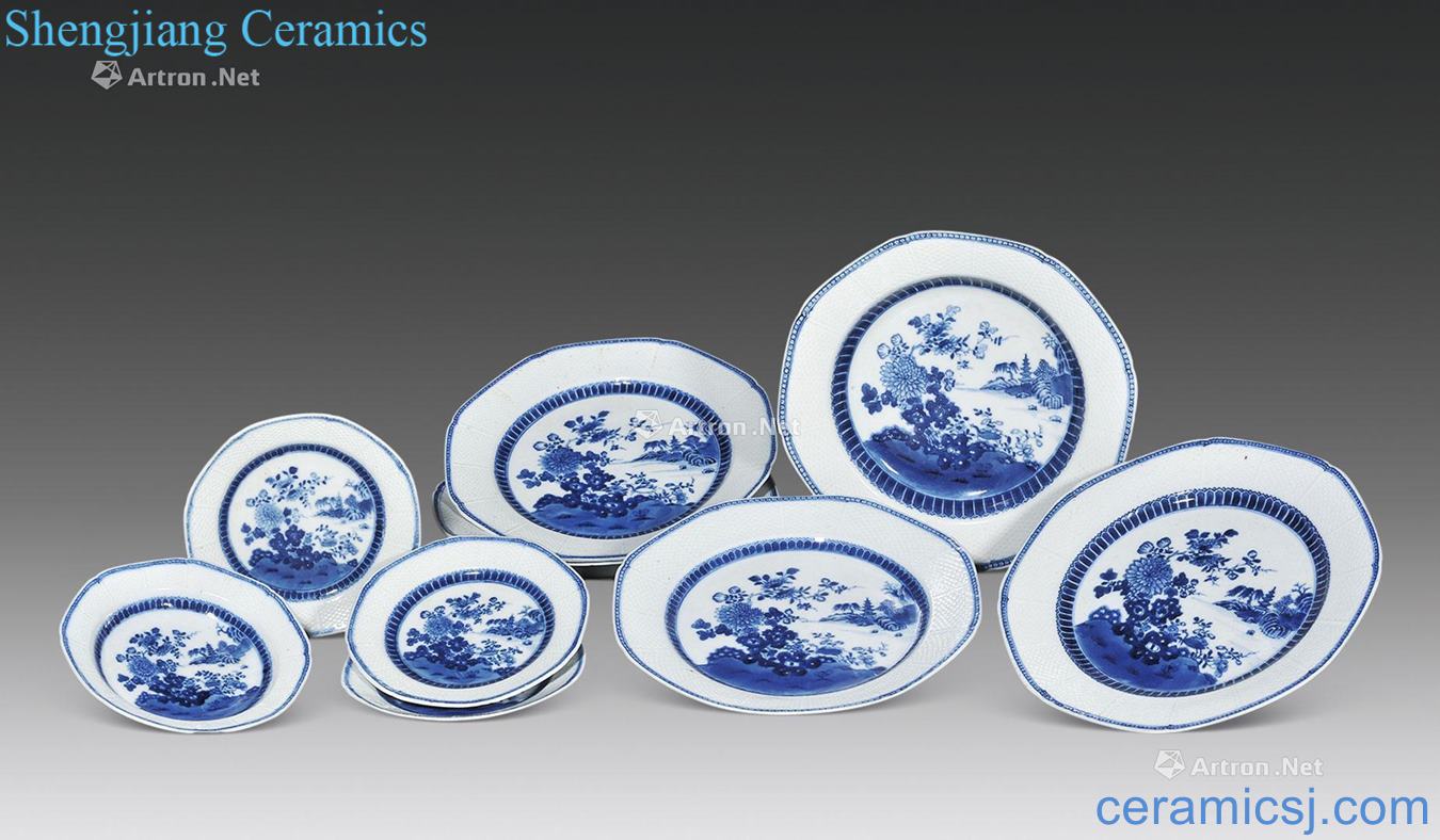 Qing qianlong Blue and white landscape tray (nine)