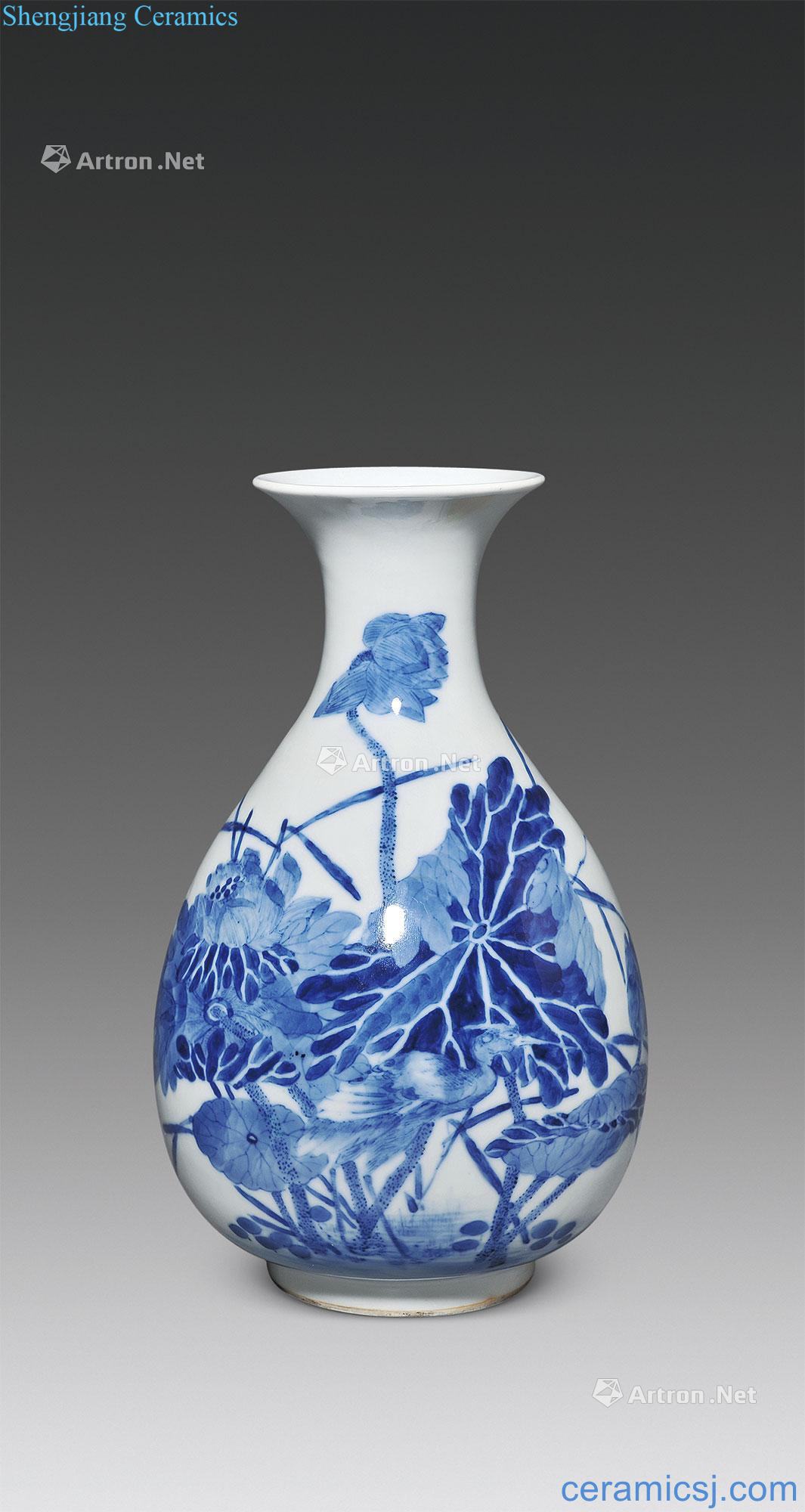 Qing guangxu Blue and white lotus pond crane figure small okho spring bottle