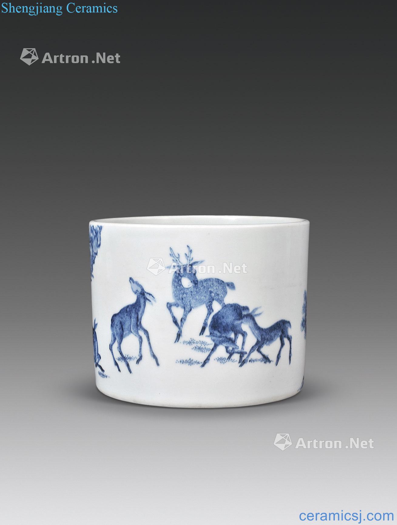 Qing dynasty blue and white deer grain brush pot