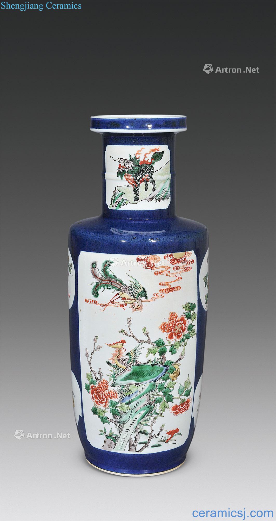 In late qing dynasty With blue glaze medallion benevolent lines were bottles