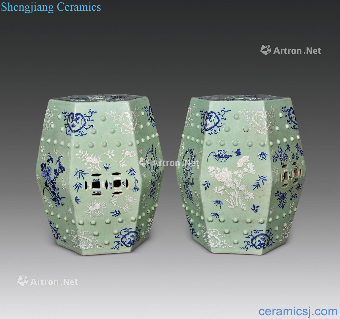 qing Green glaze porcelain heap of white flower grain six-party drum block (a)