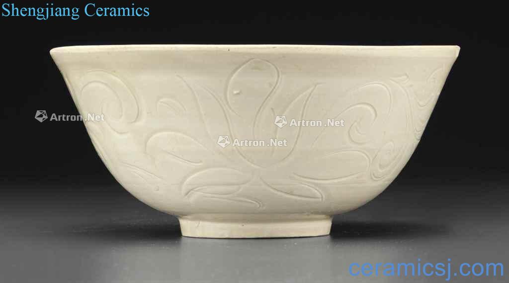 Gold/northern song dynasty kiln 盌 white glazed carved lotus pattern