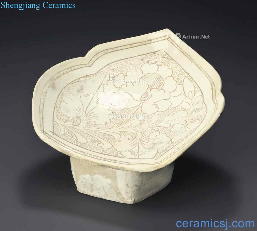 Magnetic state department of northern song dynasty carved white glaze peony grains ruyi shaped pillow